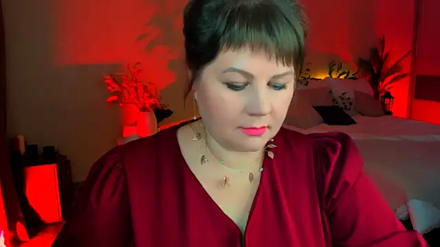 CrystaalStaar online show from 11.20.25