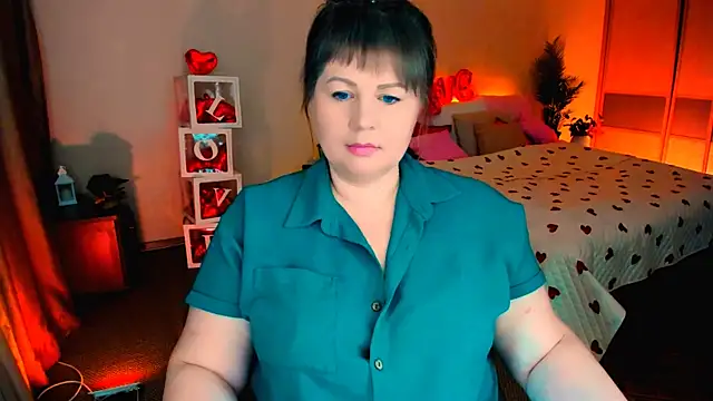 CrystaalStaar online show from 02.16.26