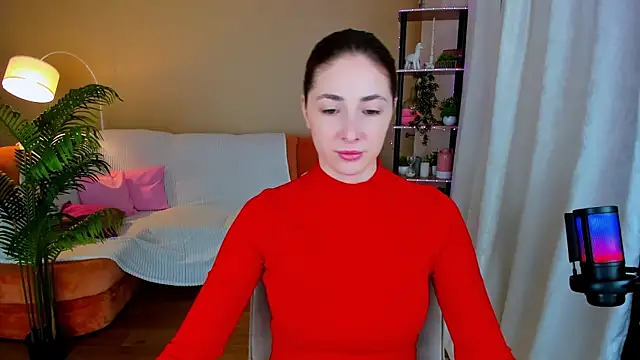 Snapshot of SensitiveSooul chatting on 10.15.25 SensitiveSooul online show from 10.15.25
