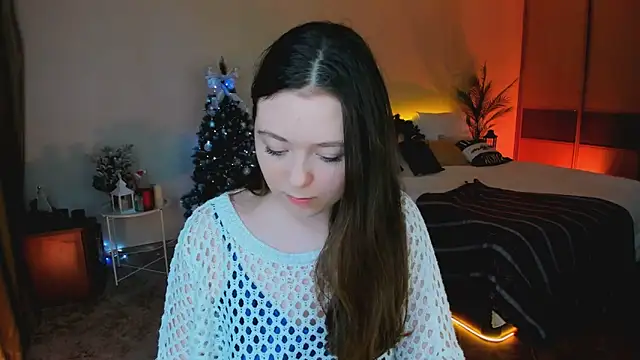 AlluringLookk online show from 12.19.25