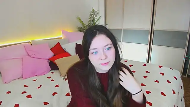 AlluringLookk online show from 03.19.26