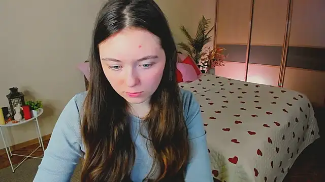 AlluringLookk online show from 04.22.26