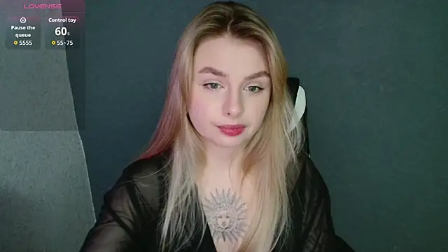 AngelicaHollywood online show from 10.20.25