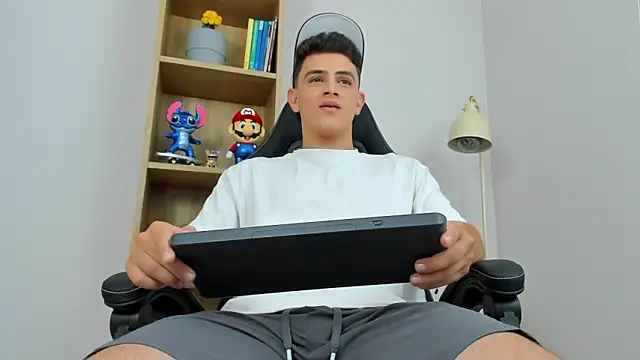 Mikecooper online show from 04.14.26