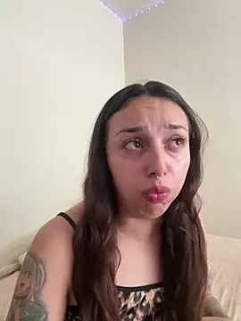 Snapshot of CharmingMaddie chatting on 05.31.26 CharmingMaddie online show from 05.31.26
