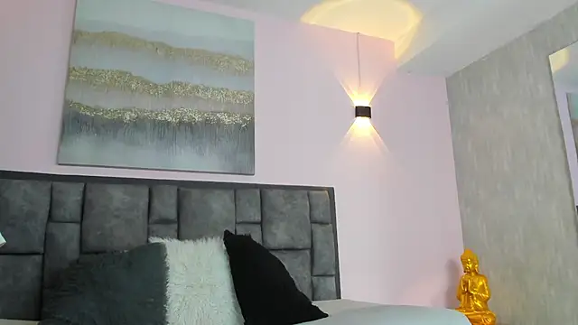 CrisstalStwart online show from 11.14.25