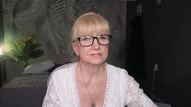 Sabina Ros online show from 04.17.26