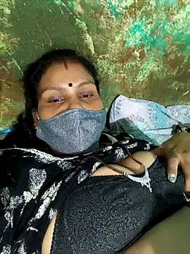 Snapshot of Love-pari077 chatting on 09.11.25 Love-pari077 online show from 09.11.25