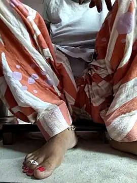 Snapshot of Love-pari077 chatting on 10.15.25 Love-pari077 online show from 10.15.25