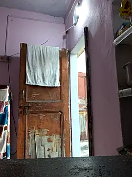 Snapshot of Love-pari077 chatting on 10.18.25 Love-pari077 online show from 10.18.25