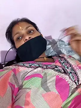 Snapshot of Love-pari077 chatting on 11.01.25 Love-pari077 online show from 11.01.25