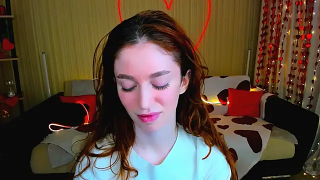 ChristinaConteeree online show from 02.13.26