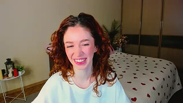 ChristinaConteeree online show from 04.22.26