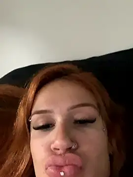 Snapshot of sereiaruiva99 chatting on 02.17.26 sereiaruiva99 online show from 02.17.26