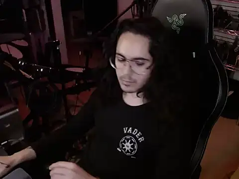 Snapshot of dorrey21 chatting on 11.07.25 dorrey21 online show from 11.07.25