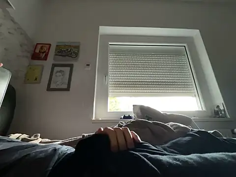 xmilolivex online show from 02.15.26