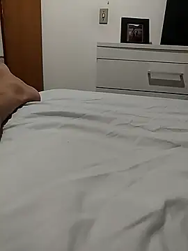 guianjo online show from 09.12.25