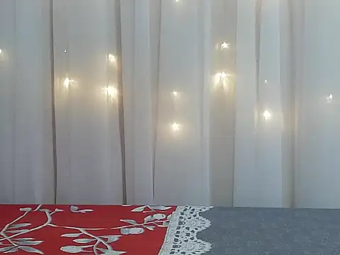 angelainparis28 online show from 11.23.25