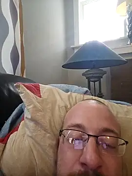 Snapshot of MEAT4urGRILL chatting on 02.19.25 MEAT4urGRILL online show from 02.19.25