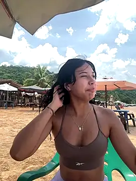 lynn9000 online show from 09.18.25