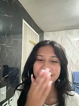 lynn9000 online show from 09.30.25