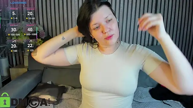 Michele Greenn online show from 10.06.25