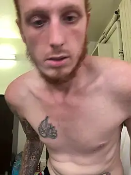 Snapshot of BIGxRED chatting on 09.18.25 BIGxRED online show from 09.18.25