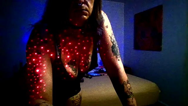 SparklesB1tch online show from 12.17.25