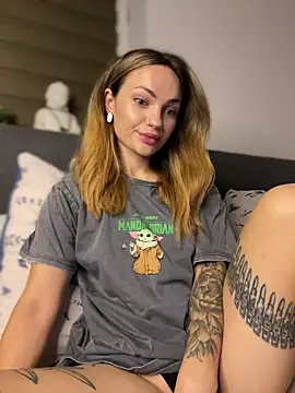 SaraLow online show from 10.01.25