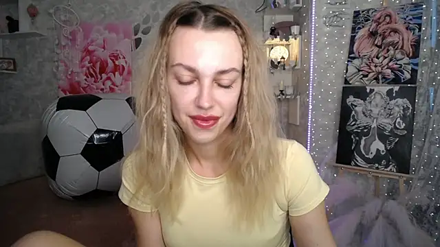 Snapshot of NickyAdamidi chatting on 07.08.26 NickyAdamidi online show from 07.08.26