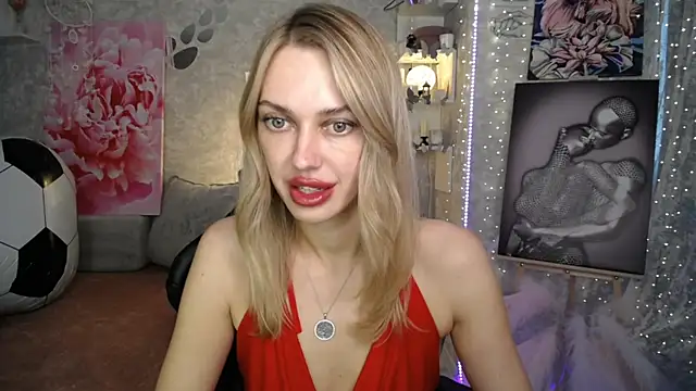 Snapshot of NickyAdamidi chatting on 07.19.26 NickyAdamidi online show from 07.19.26