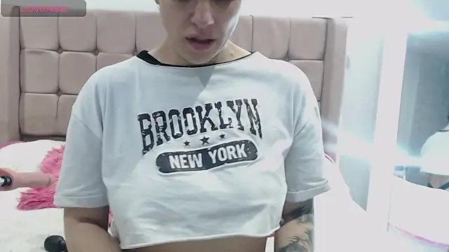 HotAss Hally online show from 09.12.25