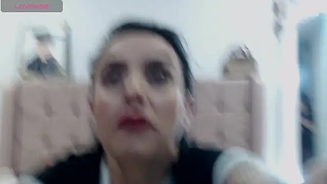 HotAss Hally online show from 12.04.25