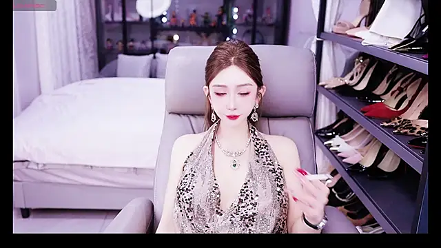 kelariy online show from 04.19.26