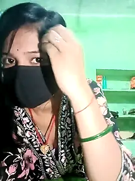 Snapshot of NEHA-DESHI999 chatting on 10.05.25 NEHA-DESHI999 online show from 10.05.25