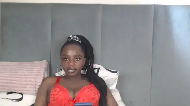 Snapshot of Jah-Queen chatting on 02.05.26 Jah-Queen online show from 02.05.26