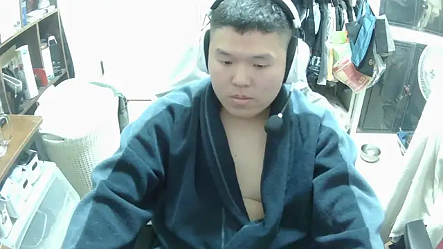 Snapshot of chuck00095 chatting on 02.15.26 chuck00095 online show from 02.15.26