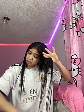  Alix 7 online show from 10.16.25