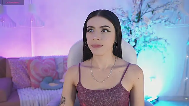 JadeSummerr online show from 12.19.25