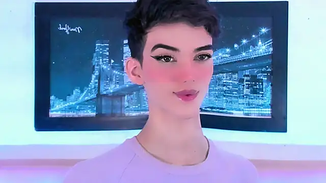 Baby FenixTS online show from 10.19.25