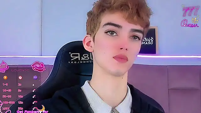 Baby FenixTS online show from 03.01.26