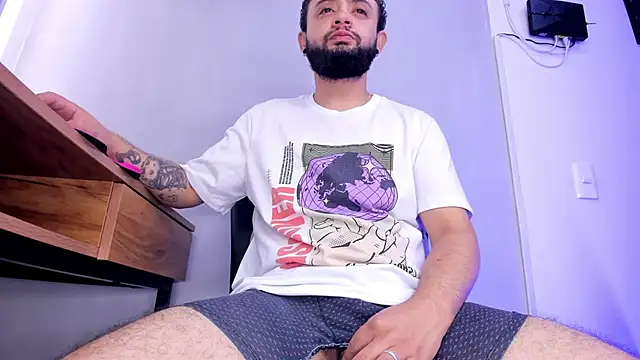 Noah devil  online show from 12.05.25