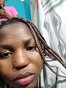 SweetHoney21  online show from 11.17.25