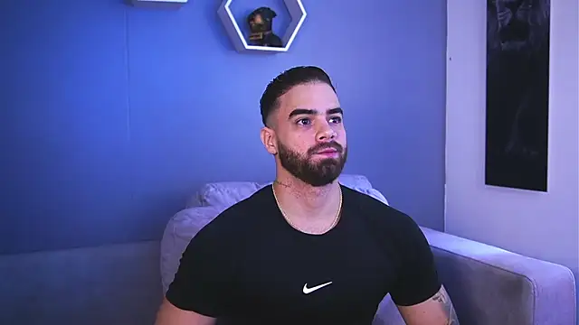 Paul Phoenix online show from 10.22.25