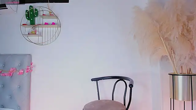 MartinnaGreco online show from 04.10.26