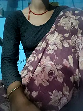 Snapshot of Kranti02x chatting on 10.26.25 Kranti02x online show from 10.26.25