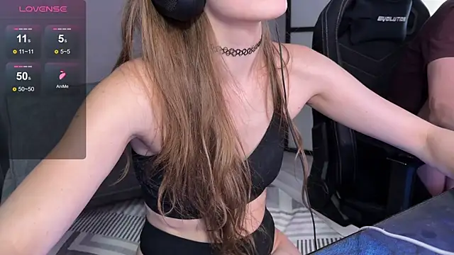 cutemilana sexwife online show from 04.01.26