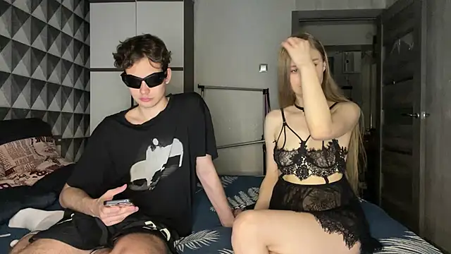 merycouple online show from 03.30.26