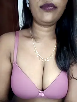 Snapshot of Tamil_kavinila chatting on 04.23.26 Tamil kavinila online show from 04.23.26