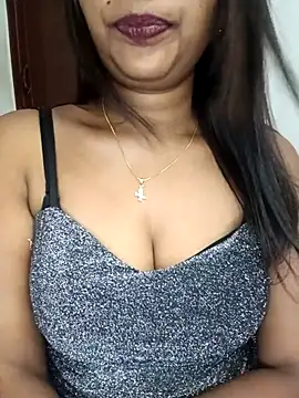 Snapshot of Tamil_kavinila chatting on 04.25.26 Tamil kavinila online show from 04.25.26